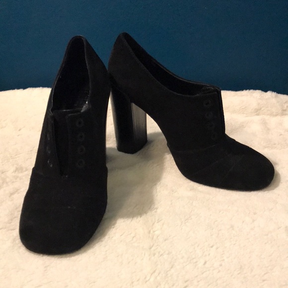 Tory Burch Shoes - TORY BURCH Chunky Heels
